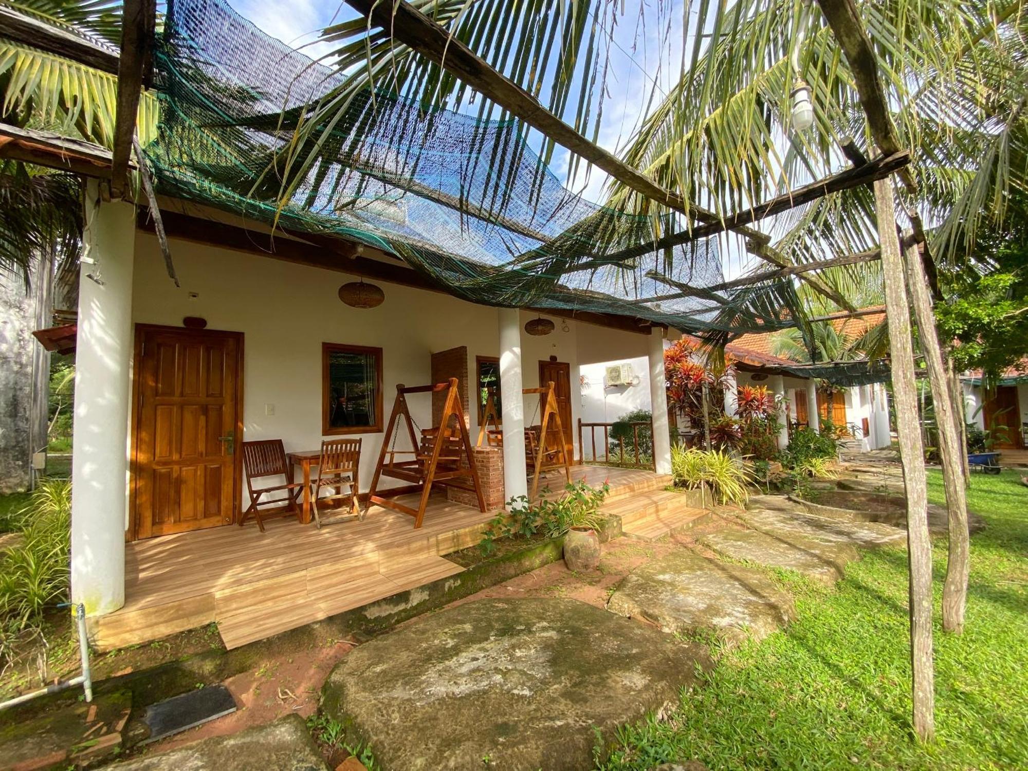 Y Nghia Bungalow Ong Lang Phu Quoc Esterno foto