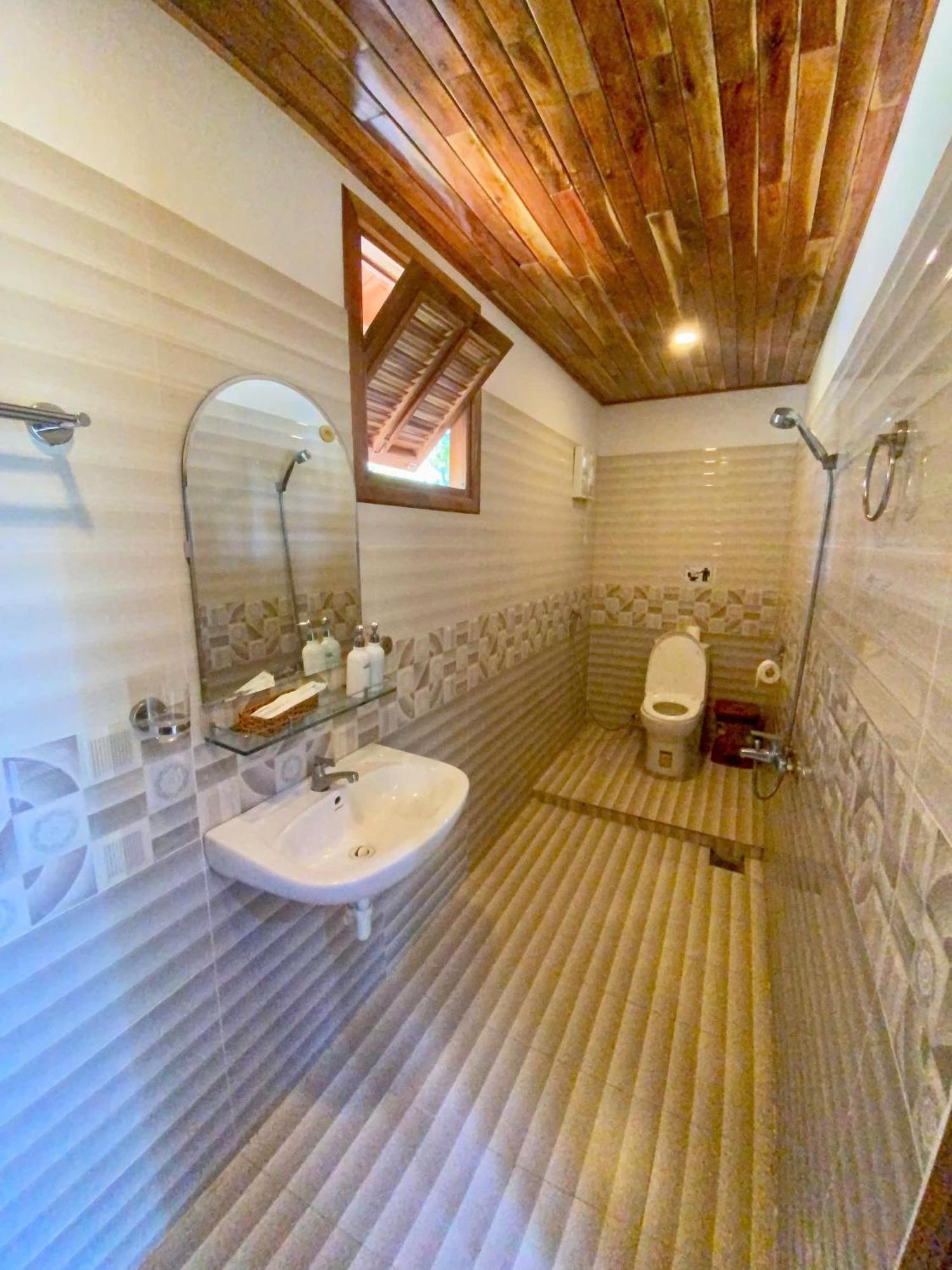 Y Nghia Bungalow Ong Lang Phu Quoc Esterno foto